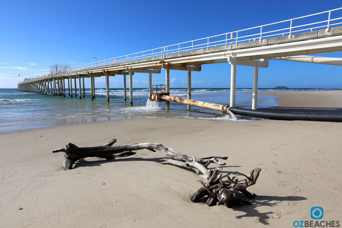 Letitia Spit, gateway to the Tweed River and engineering marvel - OZBEACHES