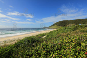 Photograph of a clear sunny day at Blueys Beach on the NSW mid north coast.