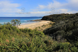 Photograph of a sunny, uncrowded day at Rennies Beach, Ulladulla NSW